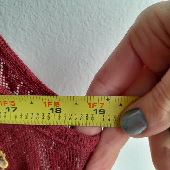 Embroidered Francescas Red Dress Floral Detail Cinnamon $48 MSRP NWT NEW W Large - Picture 5 of 12